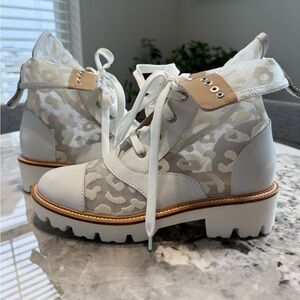 Baldinini White and Beige Patterned Moto Boots 🌟